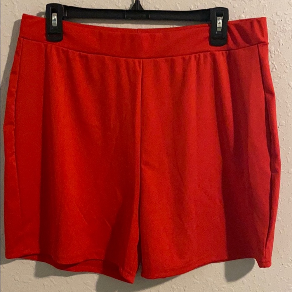 Two Piece Short Set - Picture 6 of 9
